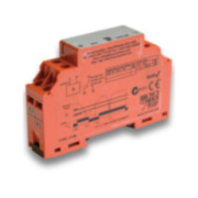 FOC-814 | Dispositivo de supervisión de bajo voltaje que evalúa constantemente la condición de un circuito de iluminación de red.