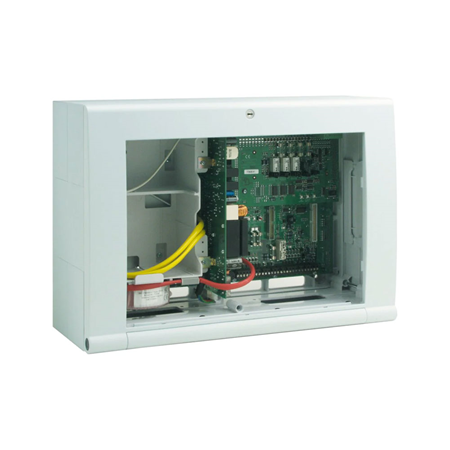 ESSER-33 | Central de detección de incendios algorítmica. Direccionable mediante software. Ampliable de 1 a 2 lazos de 127 elementos cada uno. Los sistemas IQ8Control permiten gestionar equipos analógicos de altas prestaciones de Esser. Homologada por VdS y fabricada según norma EN54 partes 2, 4 y 13. Compuesta por equipamiento básico (CPU, fuente de alimentación y caja). Incorpora una ranura para micromódulos en placa base. Ampliable a 2 ranuras con placa de expansión 772477.