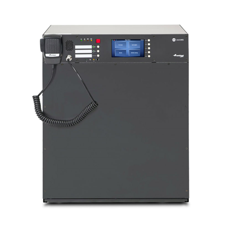 INTEVIO-50 | Sistema compacto INTEVIO de PA/VA certificado EN54-16 y EN54-4 para montaje en pared. Doble amplificador integrado de 320W (uno es de reserva) libremente distribuible en 4 líneas de altavoces o 2 zonas (líneas A/B). Panel frontal completo con LED de estado, menú de navegación, pantalla táctil en color de 4,5" y micrófono PTT para uso de emergencia. DSP dedicado para los canales de audio y la salida de audio. 1 entrada de audio auxiliar. 7 entradas supervisadas y 3 salidas de relé programables. Incluye una tarjeta de red ETH para la conexión del sistema en red y la conexión de las bases de los micrófonos (las estaciones de llamada se alimentarán localmente). Incluye un cargador de baterías para una capacidad máxima de carga de 4 baterías de 12V y 35 Ah.