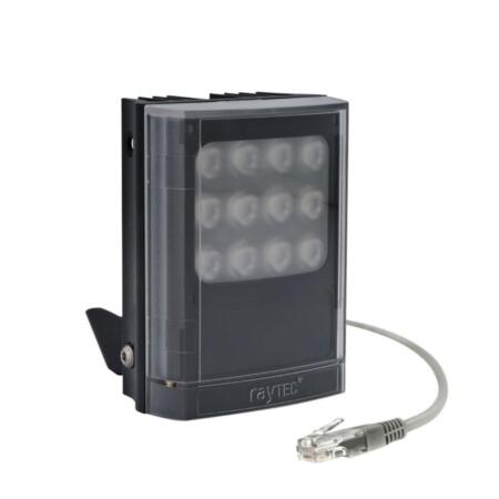 RAYTEC-44 | Foco de iluminación infrarroja de largo alcance VARIO2 POE. Iluminación PoE+ dedicada para cámaras IP. Alcance máximo de 200 metros. Incluye una lente circular de 10°x10°, una lente circular de 35°x10° (de serie) y una lente elíptica de 60°x25°. Tecnología LED SMT PLATINUM Elite. Tecnología de reducción de puntos calientes (HRT). Sistema de lentes intercambiables VARIO. Grado de protección IP66. 5 años de garantía