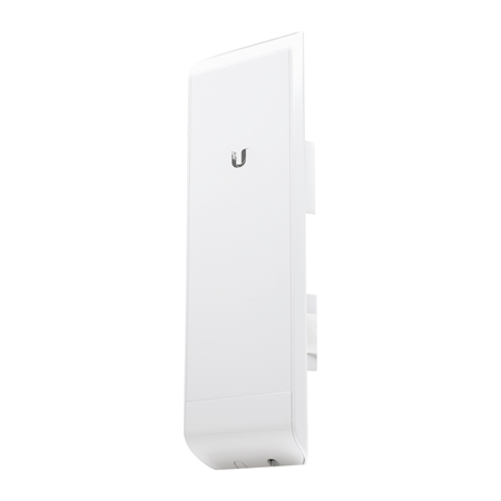 SAM-4719 | Estación TDMA AirMax MIMO 2x2 de alta potencia de 2,4 GHz. Más de 150 Mbps reales de rendimiento en exterior y un alcance superior a 15km. Tecnología 2x2 MIMO. Aislamiento de polarización cruzada optimizada. Diseño muy compacto. Ofrece un segundo puerto Ethernet con posibilidad de activar por Software la función PoE para una perfecta integración con Vídeo IP. Procesador Atheros MIPS 24KC, 400MHz. Memoria 32MB SDRAM, 8MB Flash. Adaptador con PoE incluido de 24V, 0.5A protección contra sobre tensión. Temperatura de funcionamiento de -30°C ~ +80°C. Shock y Vibración ETSI300-019-1.4. Aprobaciones Wireless FCC Part 15.247, IC RS210, CE. Conformidad RoHS