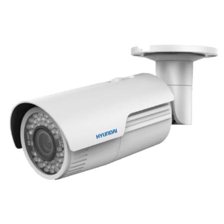 HYU-311 | Cámara bullet IP con iluminación infrarroja 30m, de exterior de 4 megapíxels. Formato H.264/H.264+/MJPEG. CMOS 1/3" de 4MP. Resolución digital de 4MP, 3MP, 1080P, 720P, etc. Filtro mecánico. 0,01 lux. Óptica motorizada de 2,8~12 mm (108°~31°) con autofocus. OSD, AGC, BLC, WDR real 120dB, 3D-DNR, videosensor, máscaras de privacidad, zona ROI fija. Ranura SD. IP67. Soporte 3AXIS. Botón reset. 12V CC. PoE.
