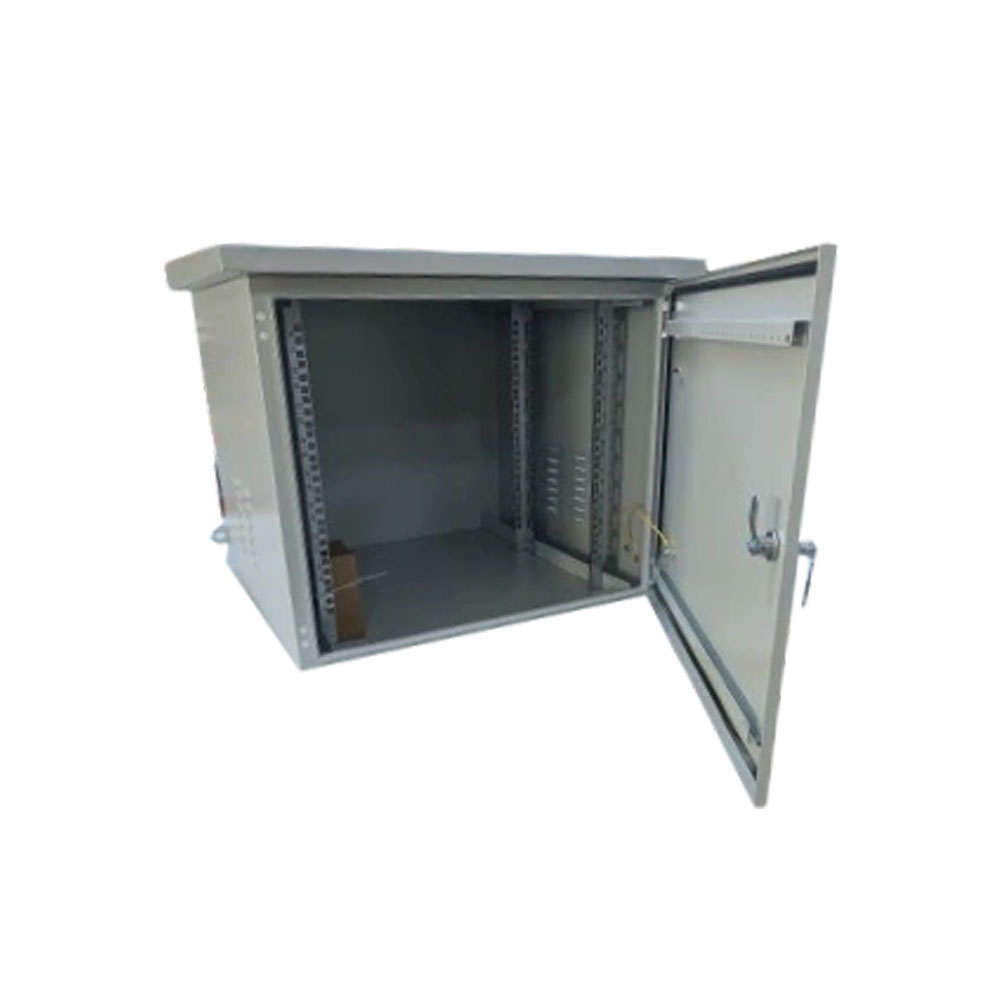 SAM-6769 | Contenitore rack 19" da esterno 6U con ventilazione, vassoio e protezione IP55